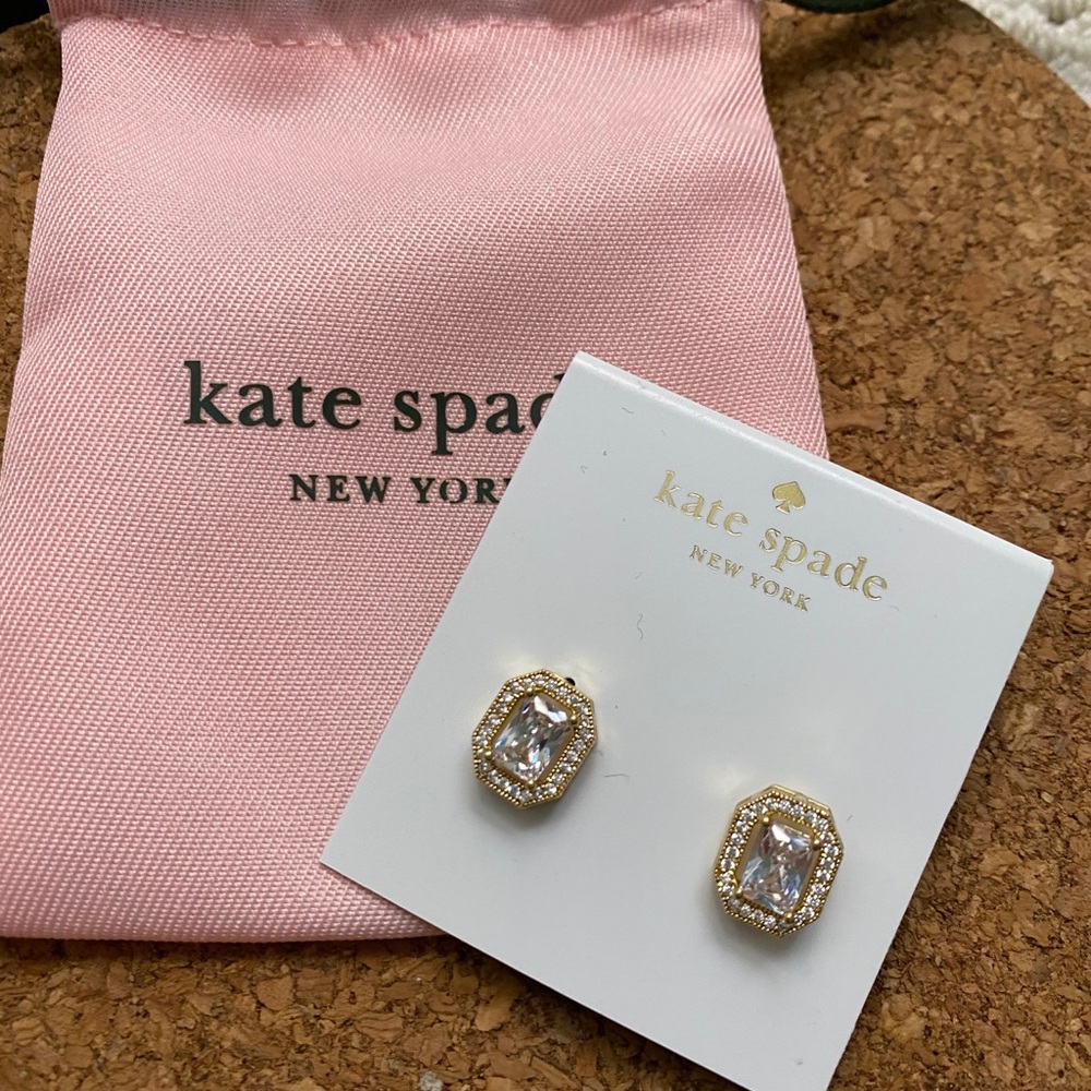 Kate spade ♠️ rectangle crystal stud - Picture 3 of 3